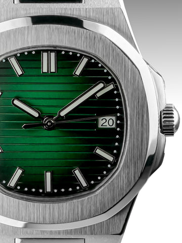 Nautilus Green | Elegant Stainless Steel