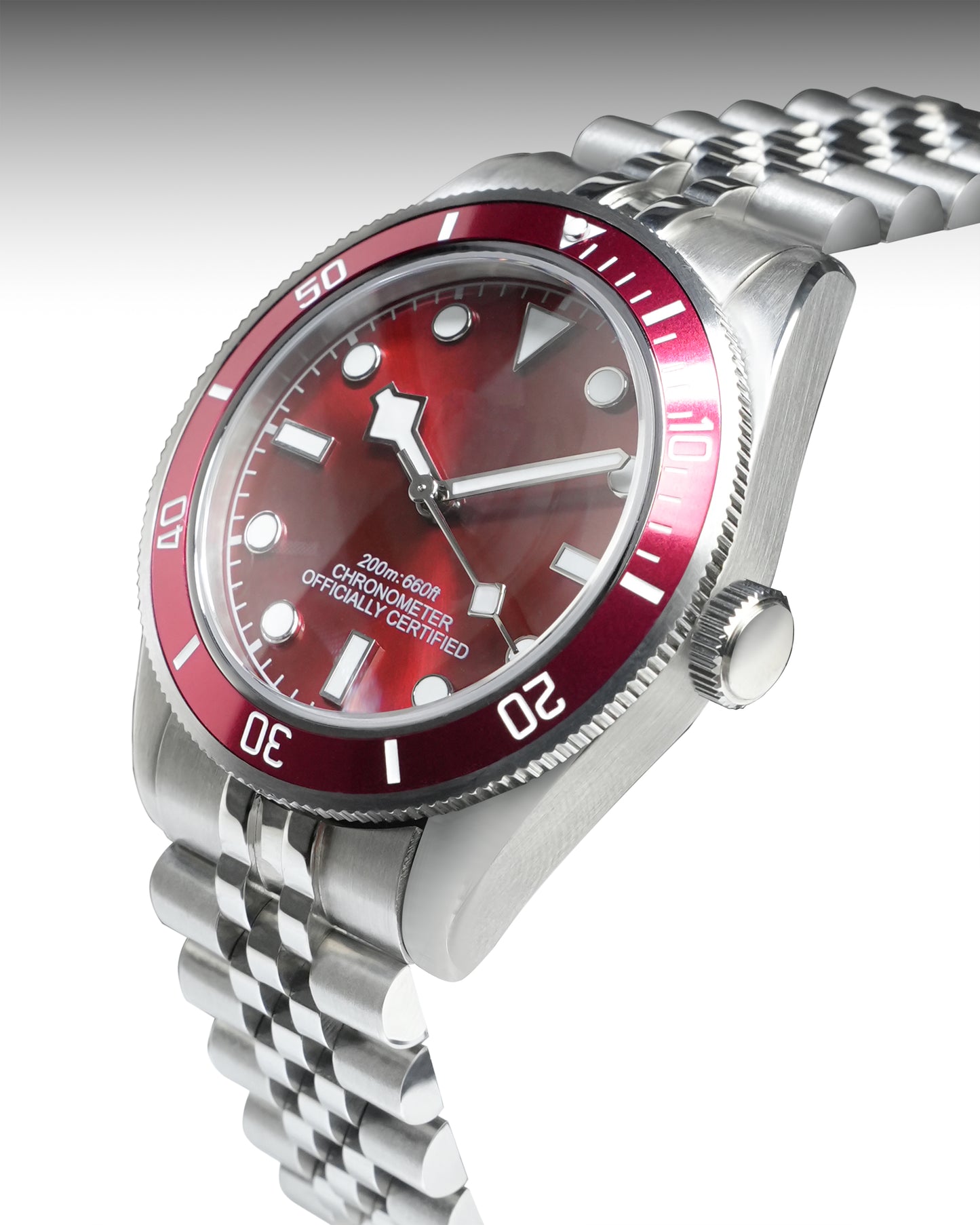 Black bay | Deep Red