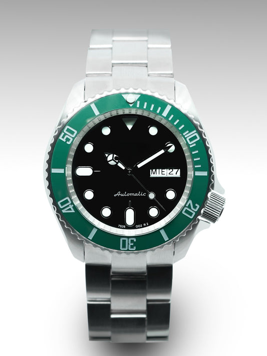 Skxx Kermit Featuring Black Dial